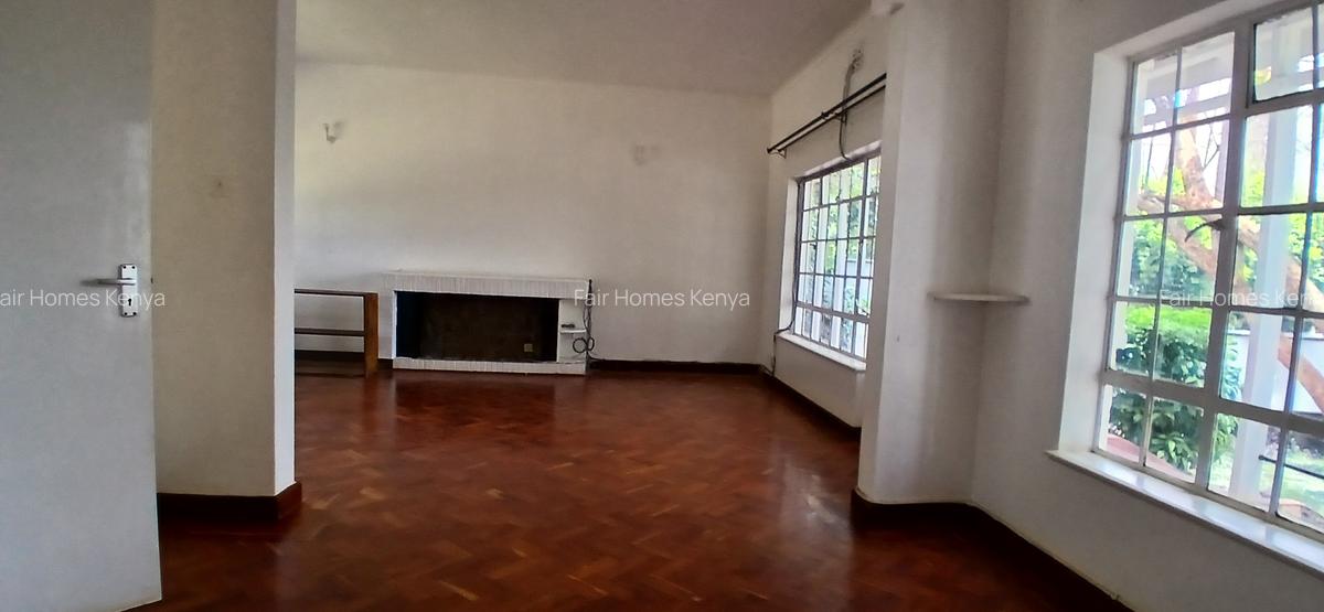 3 Bed House with En Suite at Lavington Green - 11