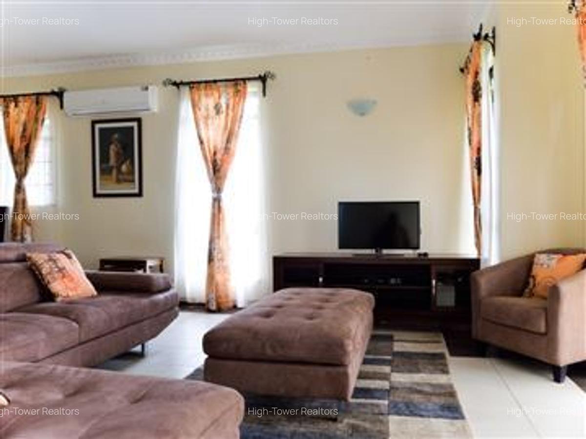 2 Bed House with En Suite in Karen - 4