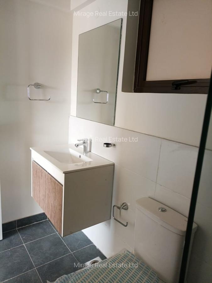 2 Bed Apartment with En Suite in Garden Estate - 9