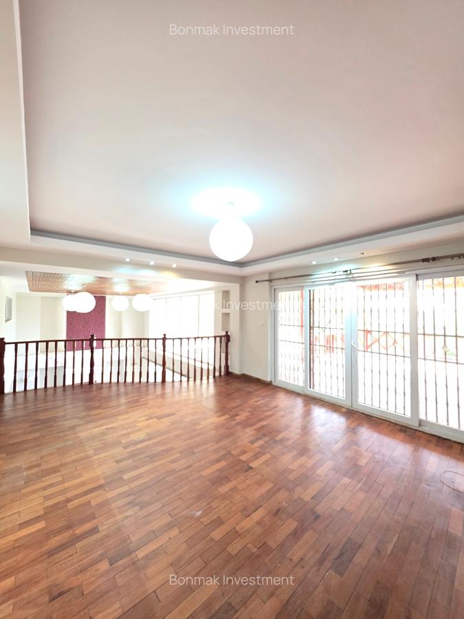 4 Bed Townhouse with En Suite at Lavington Green - 14