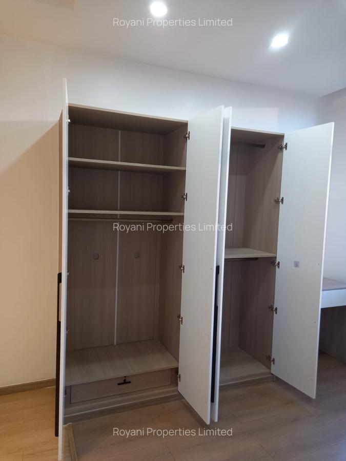 Studio Apartment with Swimming Pool in Kilimani - 7