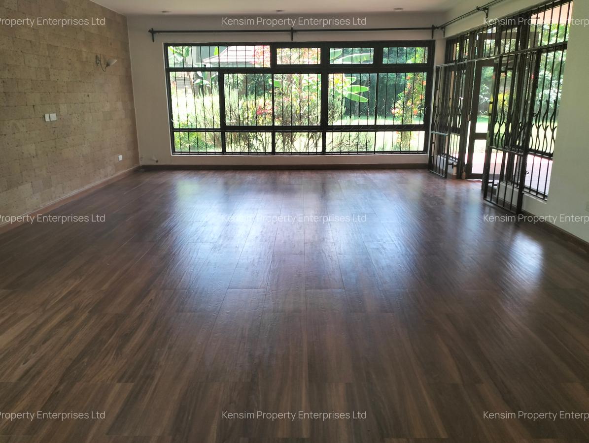 4 Bed Townhouse with En Suite in Runda - 3