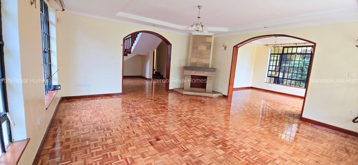 4 Bed Townhouse with En Suite at Convent Drive - 19