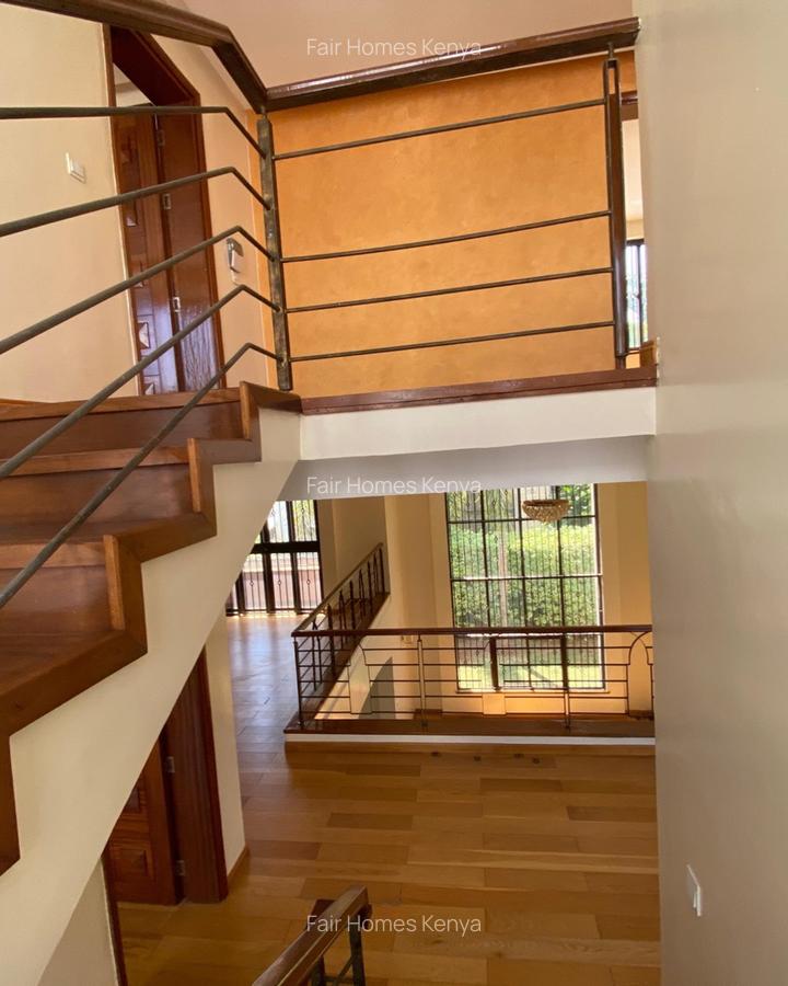 4 Bed Townhouse with En Suite at Lavington Green - 3