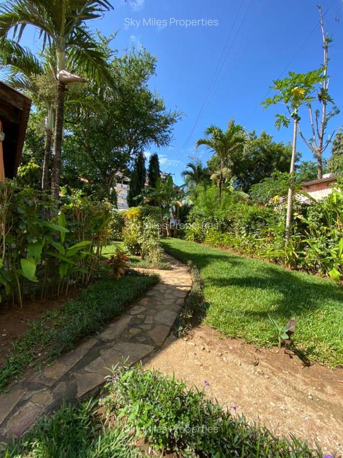 6 Bed Villa with En Suite at Posta Mtwapa - 5