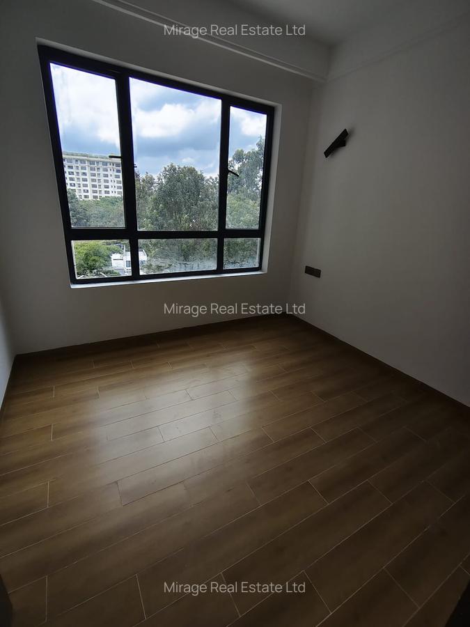 3 Bed Apartment with Swimming Pool in Kilimani - 4