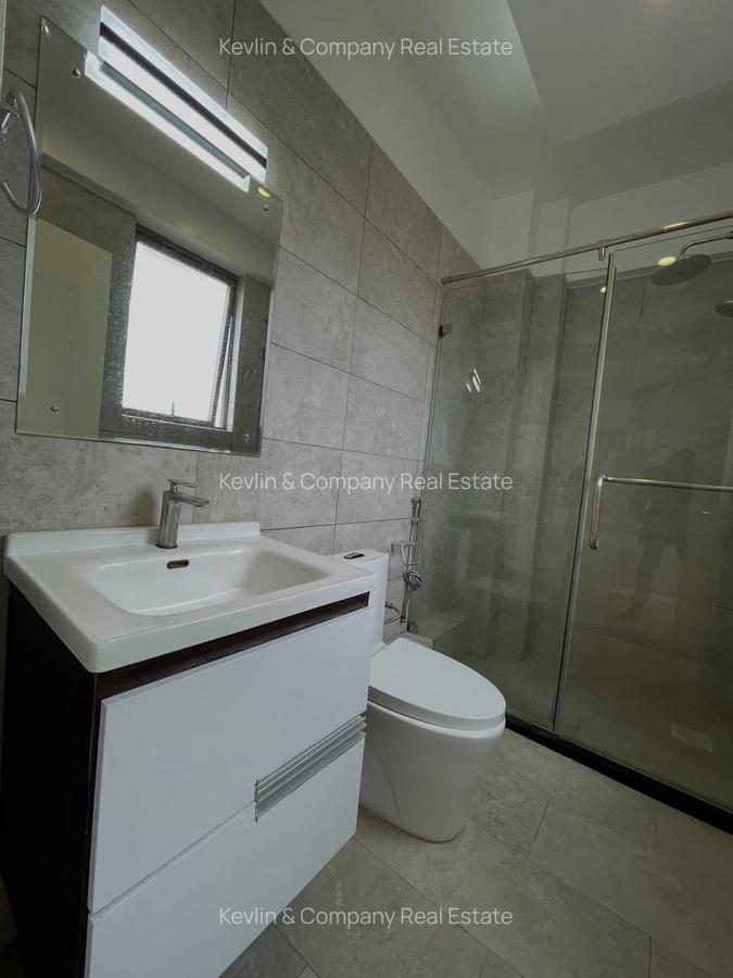 4 Bed Apartment with En Suite in Lavington - 9