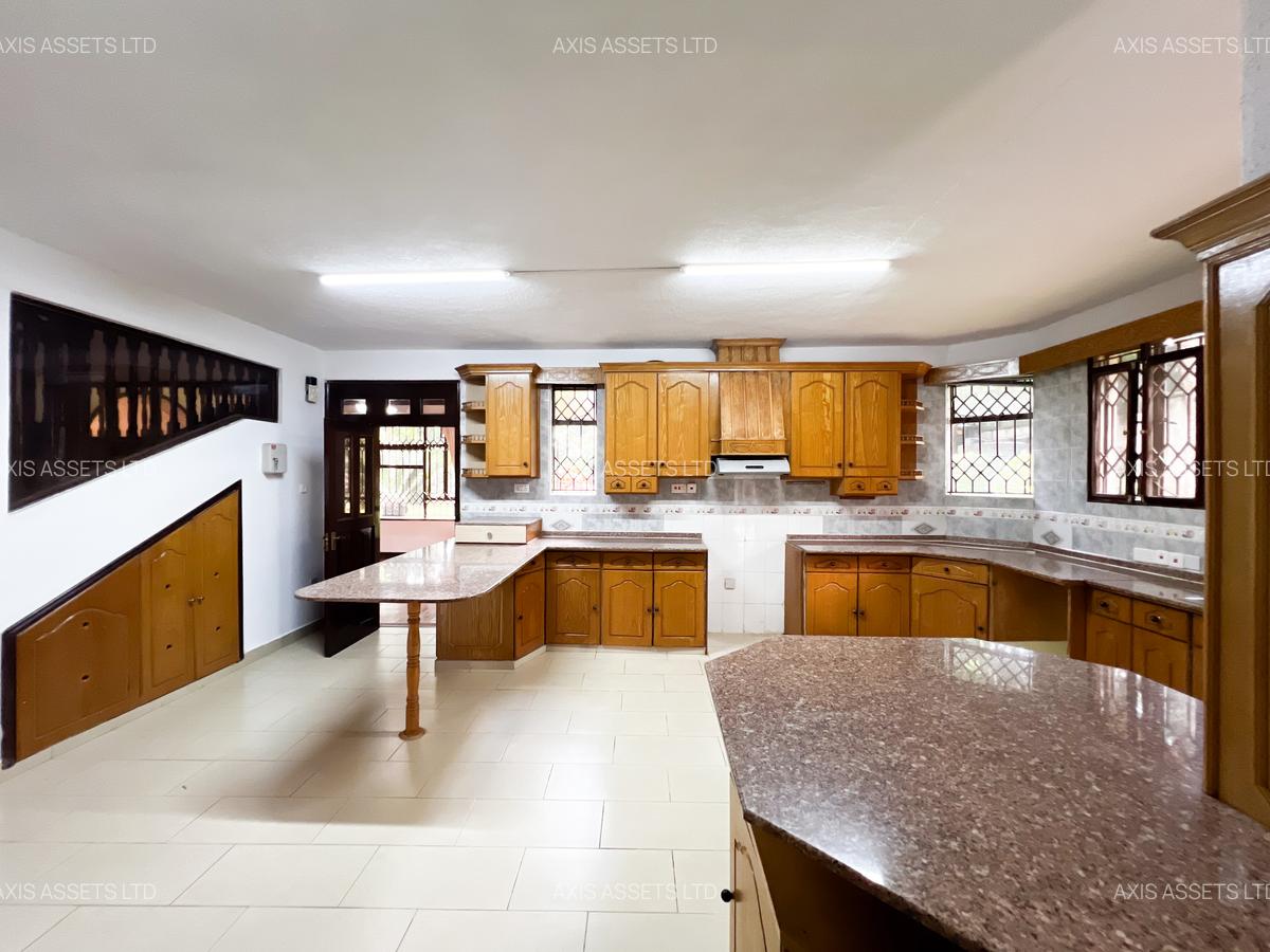 5 Bed Villa with En Suite at Runda Grove - 3
