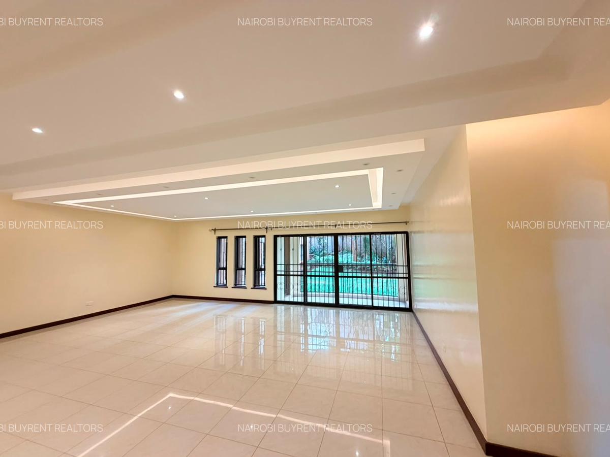 4 Bed Apartment with En Suite in Westlands Area - 2