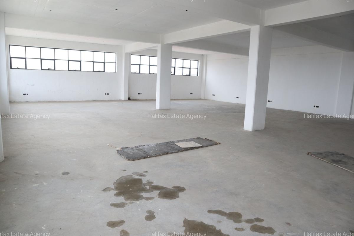 2,300 ft² Office with Service Charge Included in Mombasa Road - 9