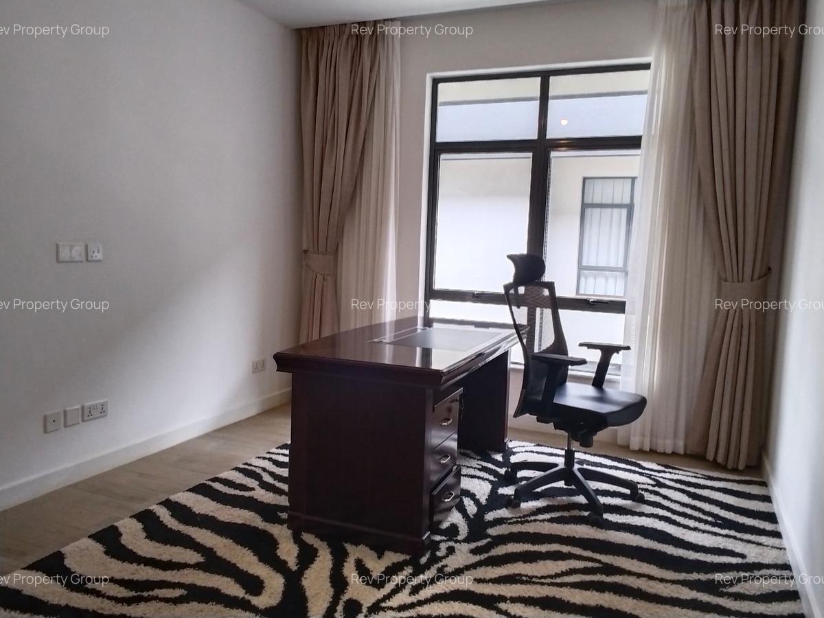 4 Bed Townhouse with En Suite in Gigiri - 10