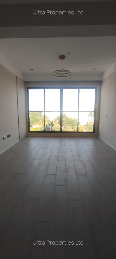 2 Bed Apartment with En Suite in Lavington - 3