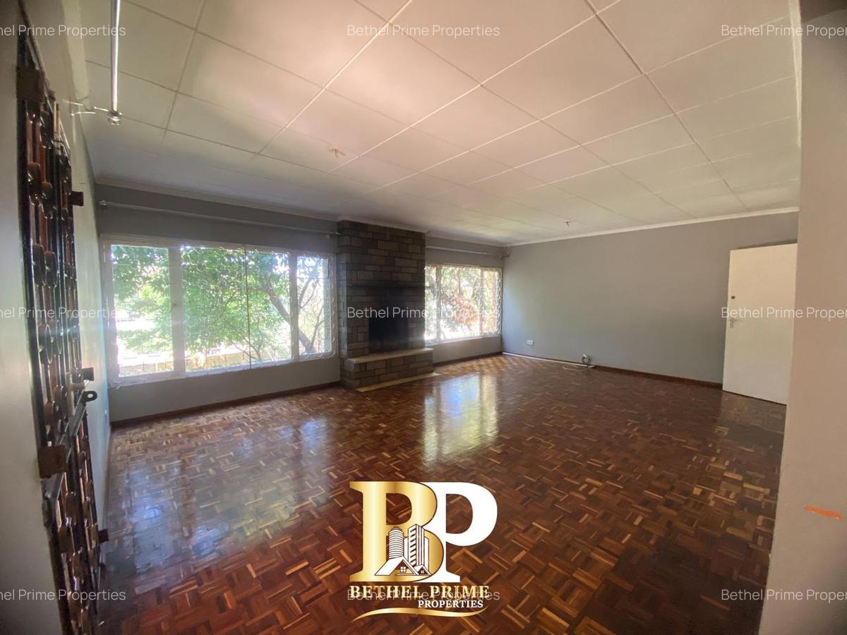 4 Bed House with Garden in Kyuna - 11