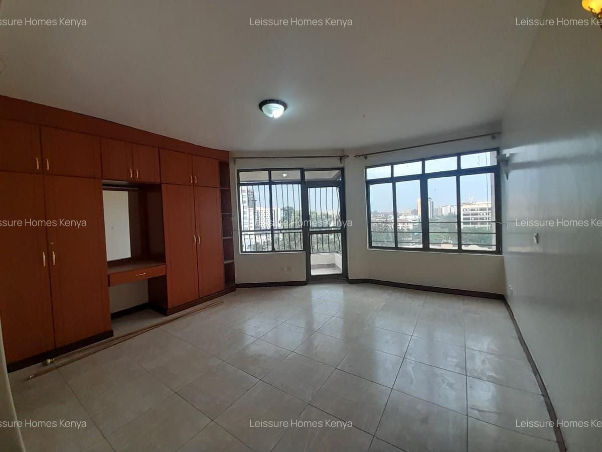 3 Bed Apartment with En Suite at Lenana Road - 15