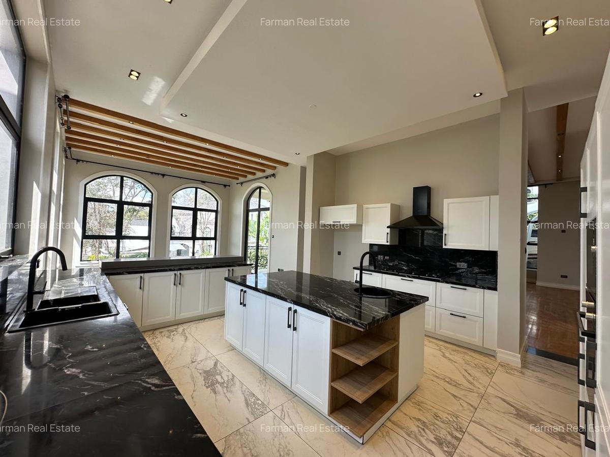 5 Bed Villa with En Suite in Loresho - 5