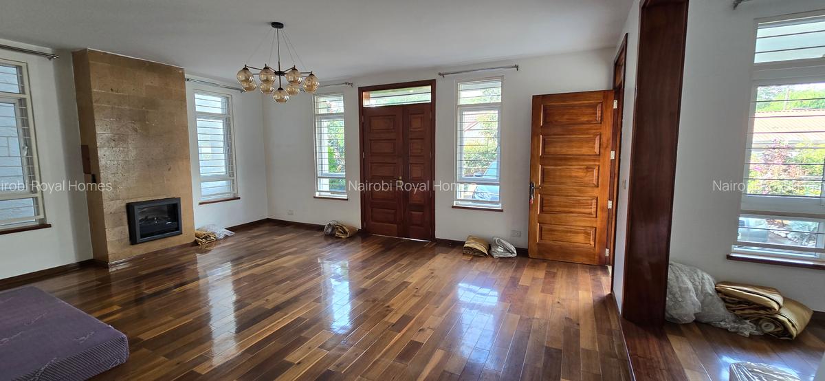 5 Bed Townhouse with En Suite at Lavington Road - 18