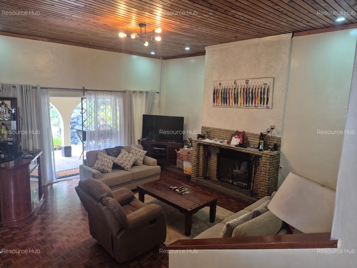 3 Bed House with En Suite at Loresho - 7