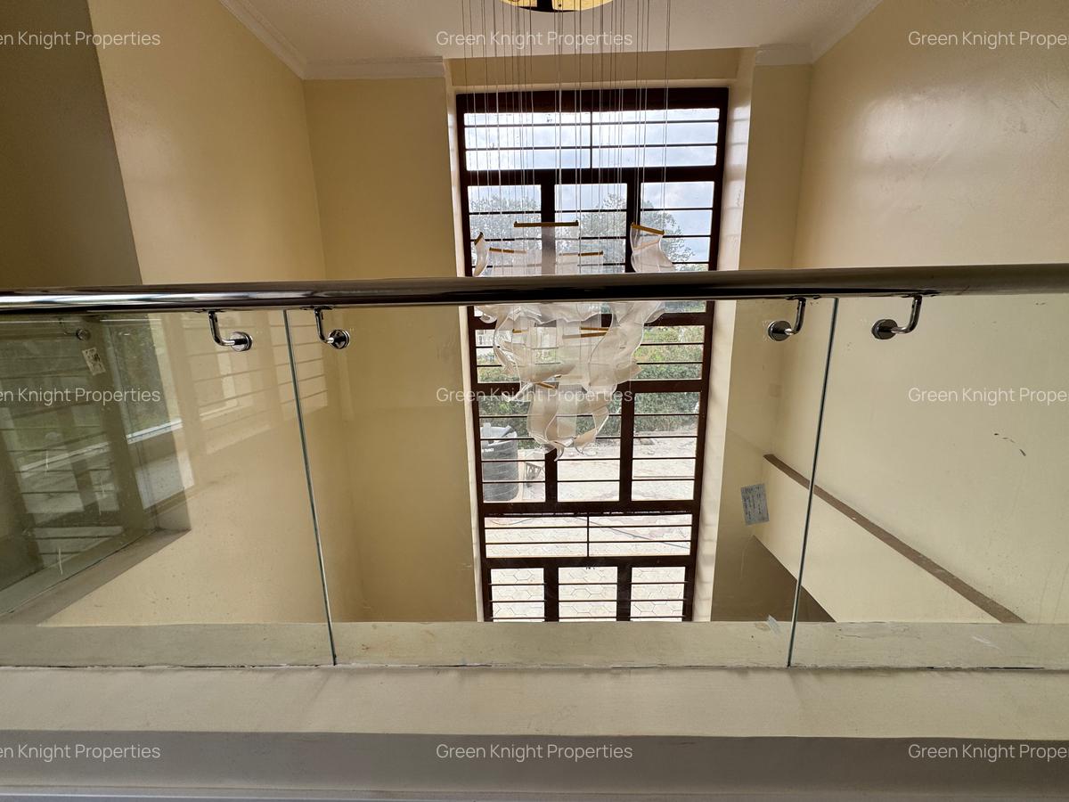 4 Bed House with En Suite in Karen - 5