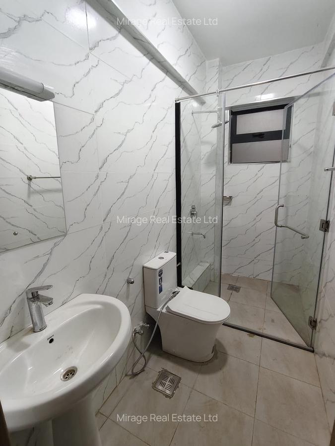 5 Bed Apartment with Staff Quarters in Parklands - 17