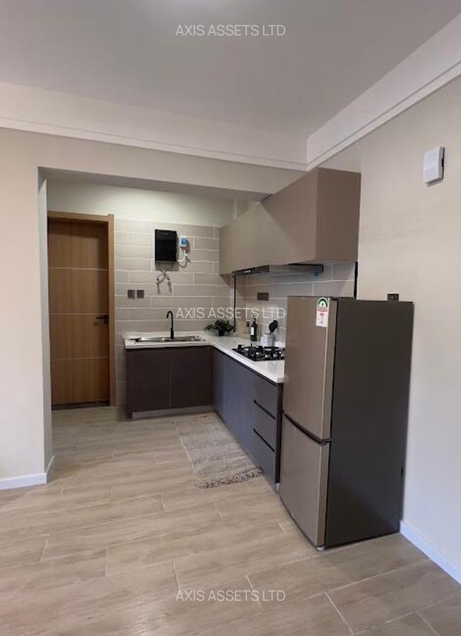 2 Bed Apartment with En Suite in Lavington - 2
