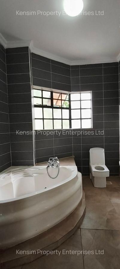 4 Bed Townhouse with En Suite in Kiambu Road - 14