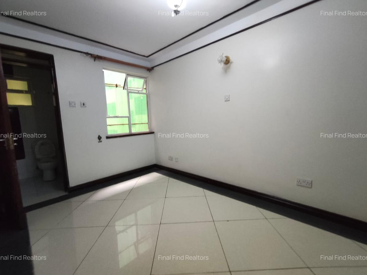 2 Bed Apartment with En Suite in Westlands Area - 9
