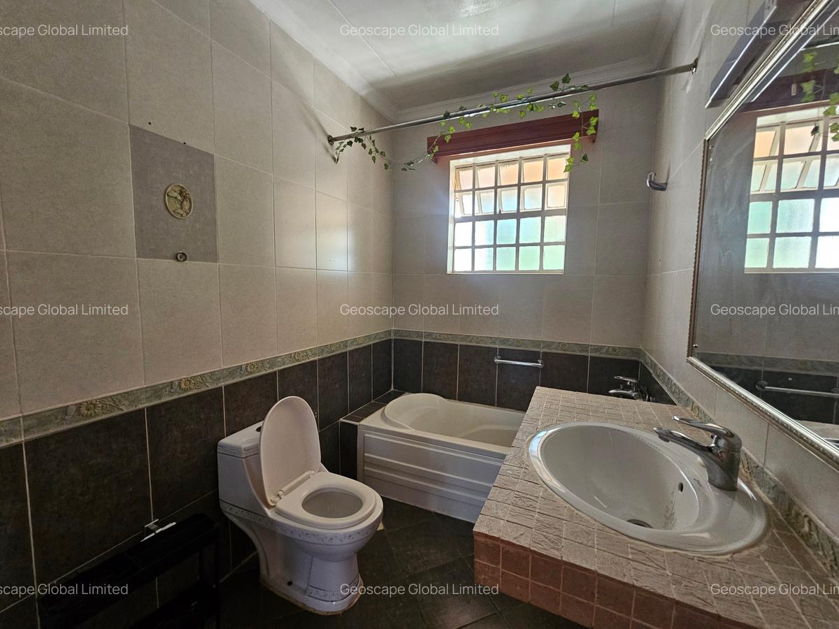 4 Bed House with En Suite in Kitisuru - 5