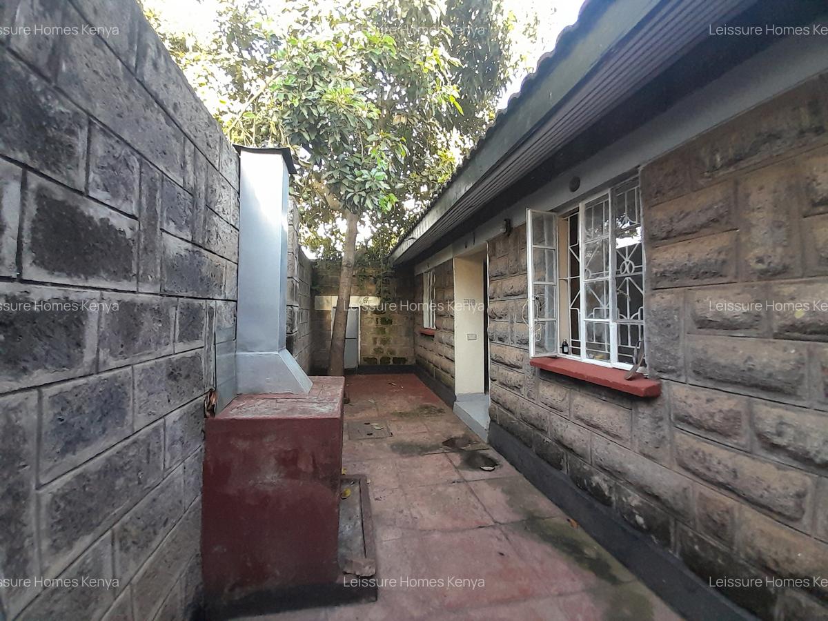 3 Bed Townhouse with Staff Quarters at Magiwa Estate - 14