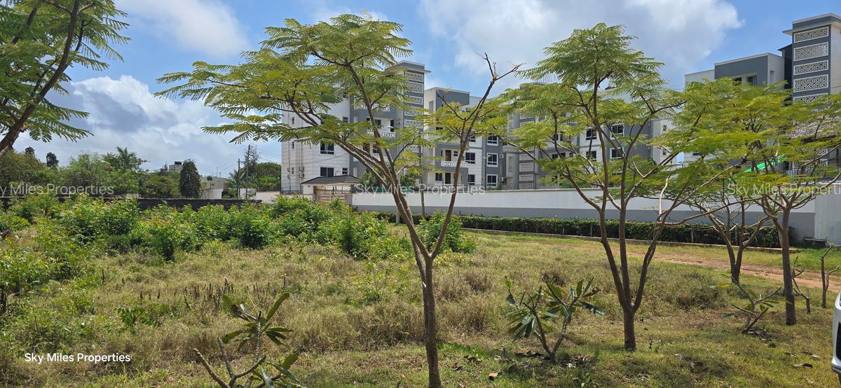 2,000 m² Land at Serena - 6