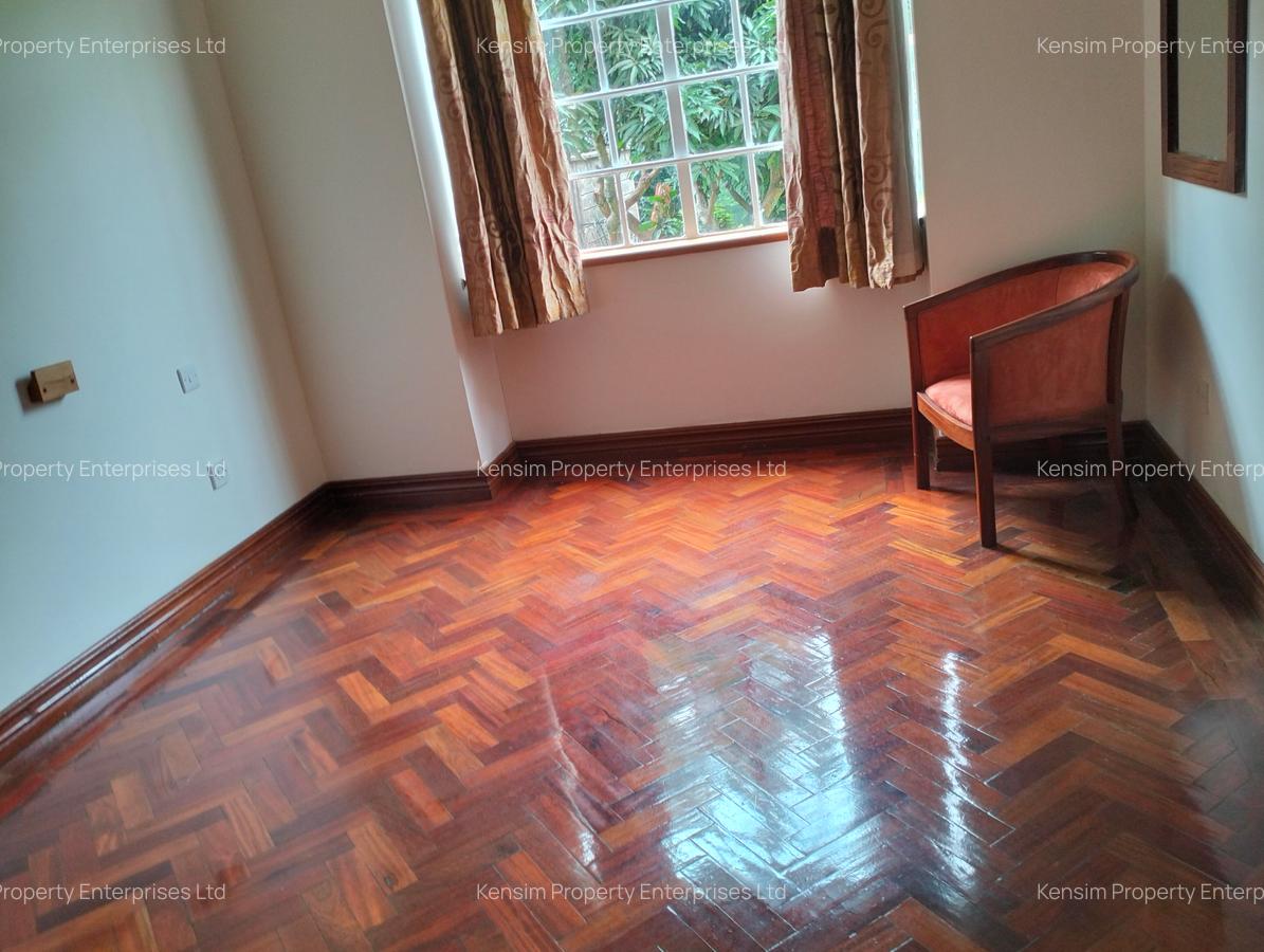 3 Bed Townhouse with En Suite in Spring Valley - 17
