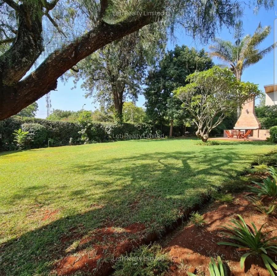 4 Bed Townhouse with En Suite in Lavington - 2