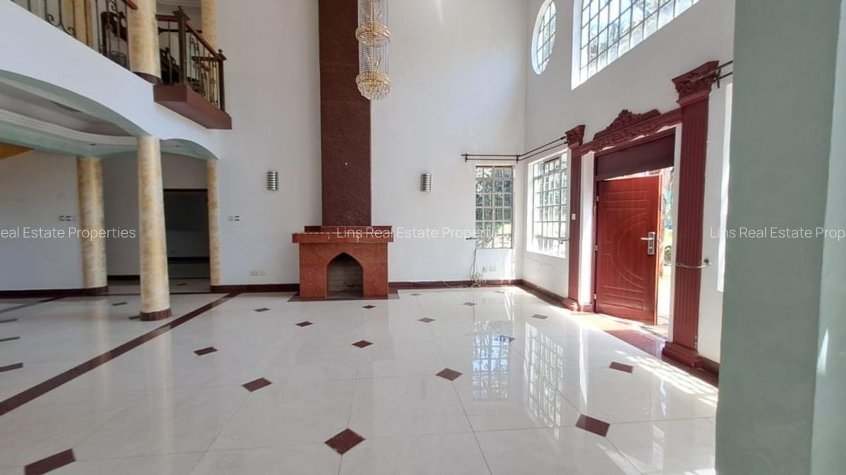 5 Bed House with En Suite in Nyari - 17