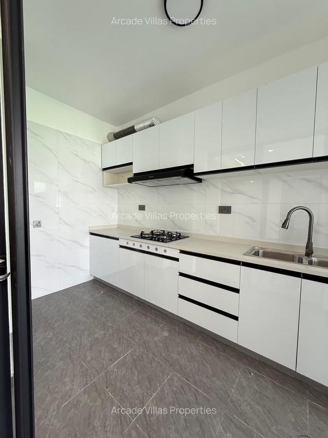 2 Bed Apartment with En Suite in Lavington - 3
