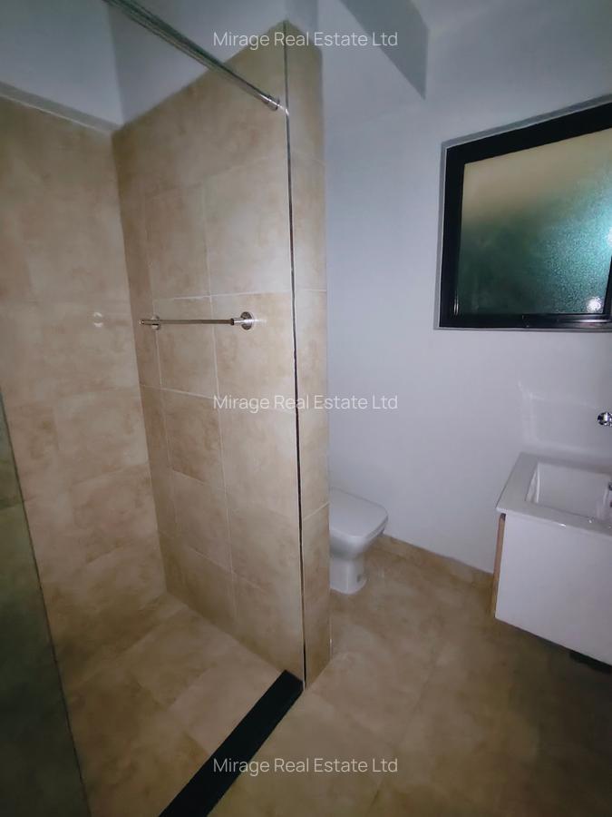 2 Bed Apartment with Swimming Pool in Garden Estate - 6