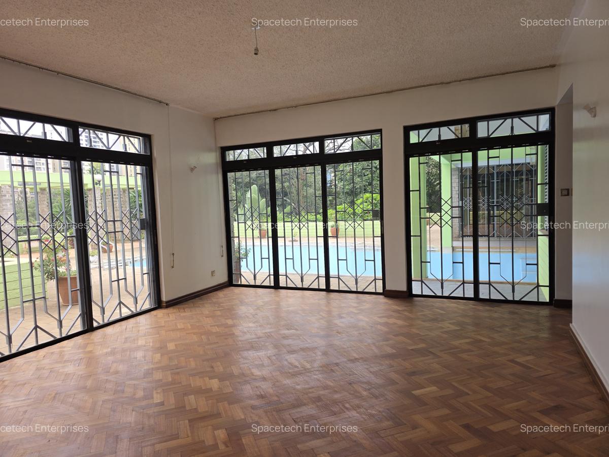 5 Bed House with En Suite in Muthaiga - 6