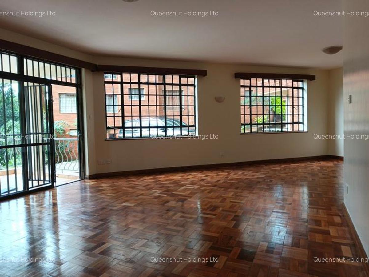 3 Bed Apartment with En Suite in Westlands Area - 10