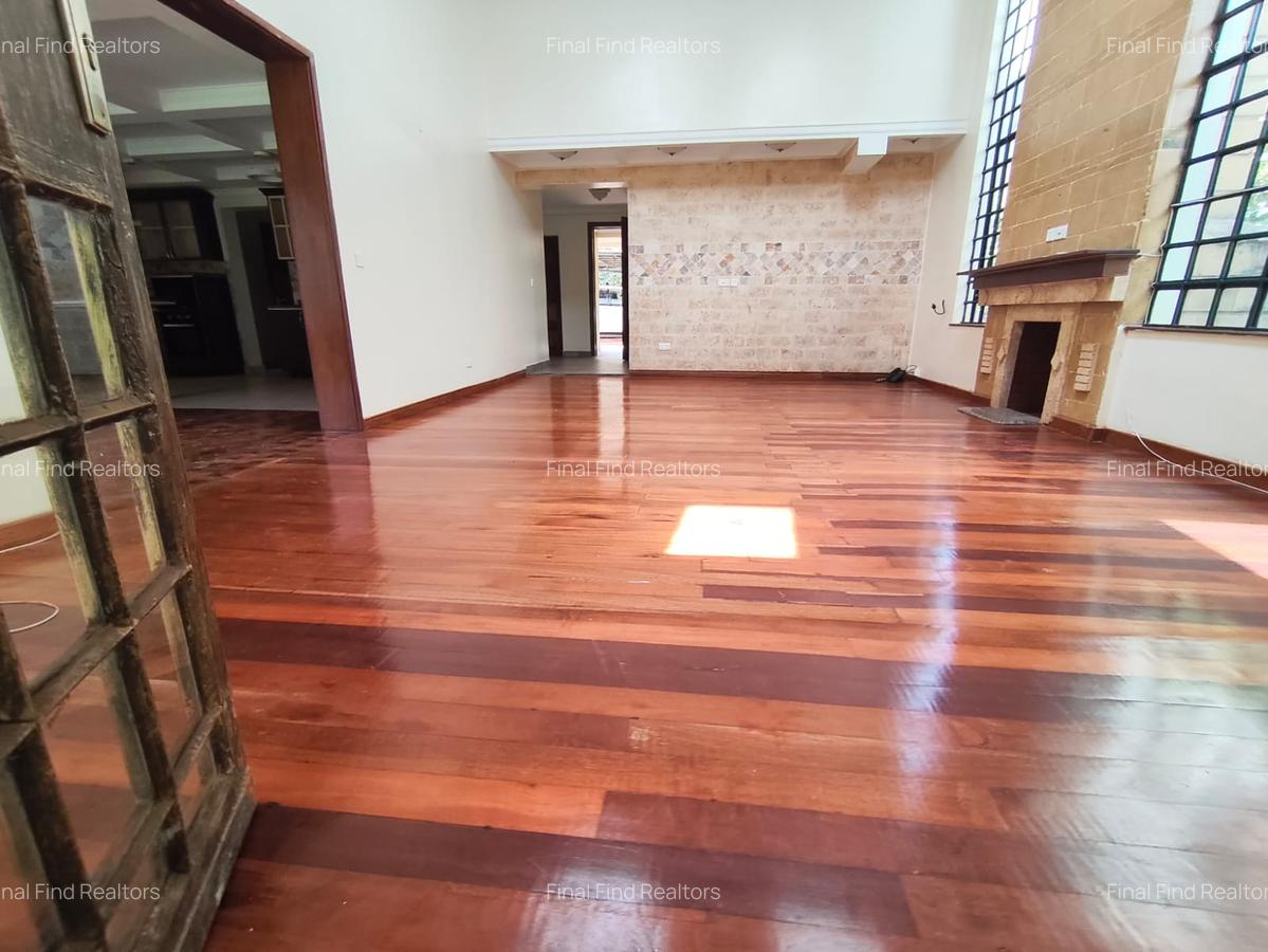 5 Bed Townhouse with Backup Generator in Kitisuru - 6