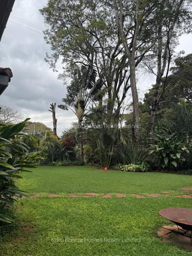 5 Bed Townhouse with En Suite in Spring Valley - 5