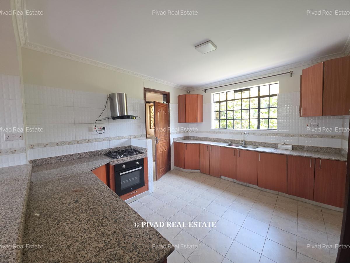 4 Bed House with Swimming Pool in Kiambu Road - 12