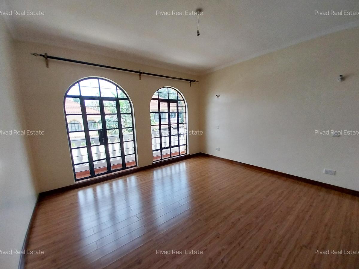 4 Bed Townhouse with Swimming Pool in Kiambu Road - 7