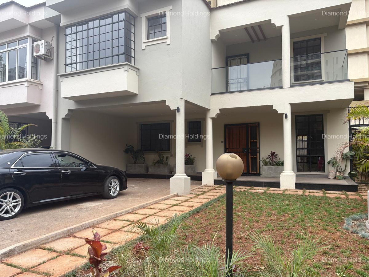 4 Bed Townhouse with En Suite in General Mathenge - 7