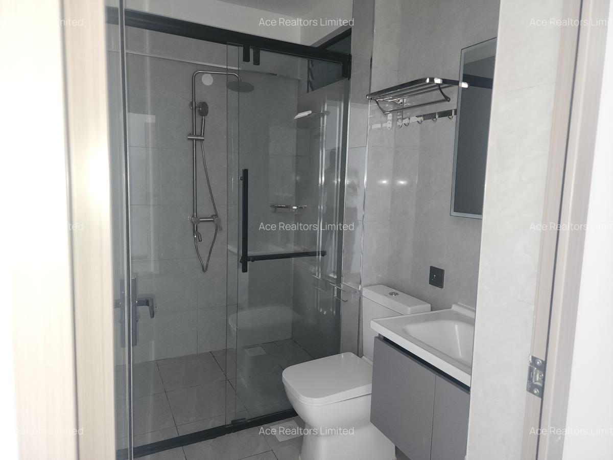 2 Bed Apartment with En Suite at Westlands Road - 5