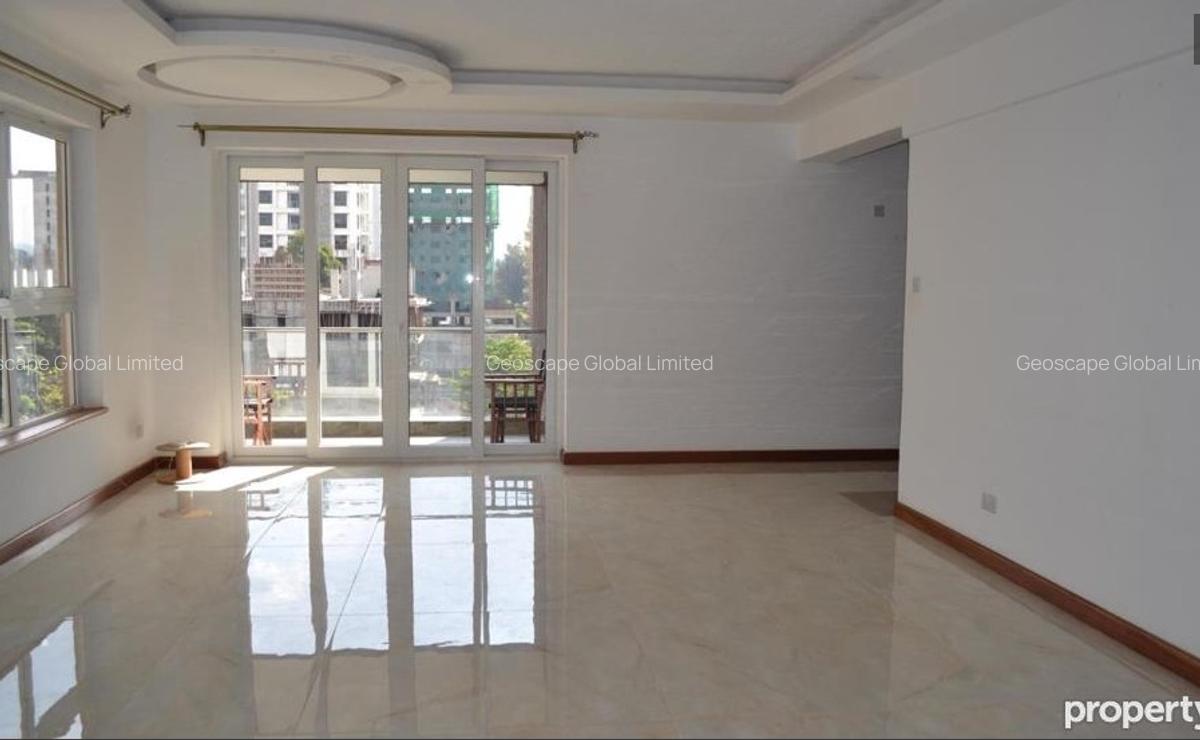 4 Bed Apartment with En Suite in General Mathenge - 2