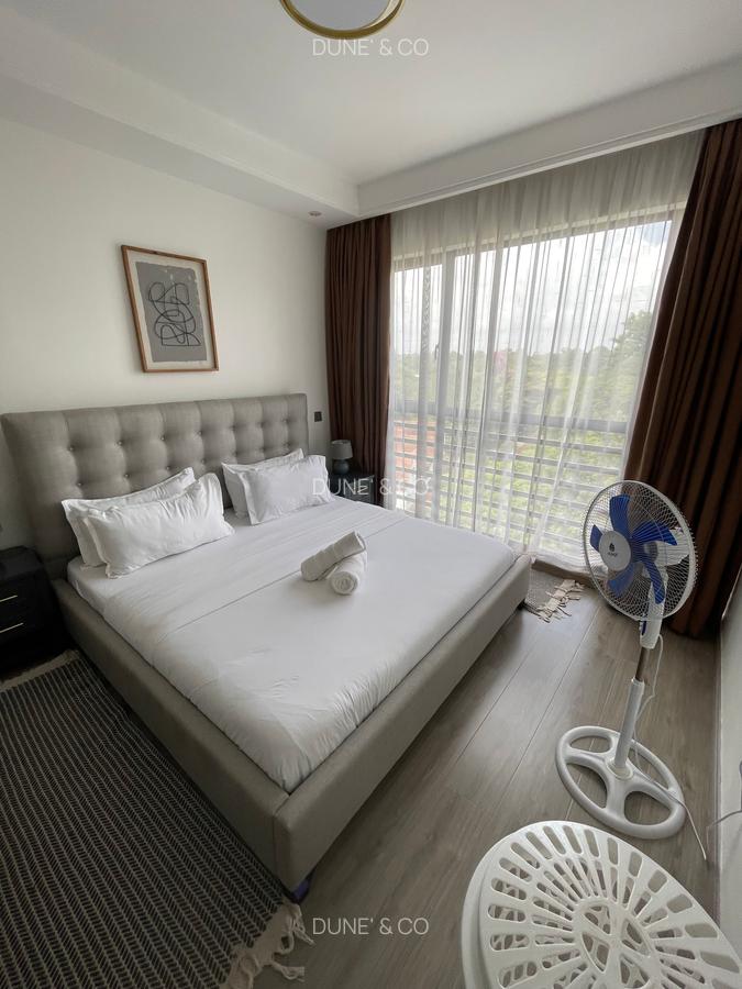 Serviced 3 Bed Apartment with En Suite in Riverside - 19