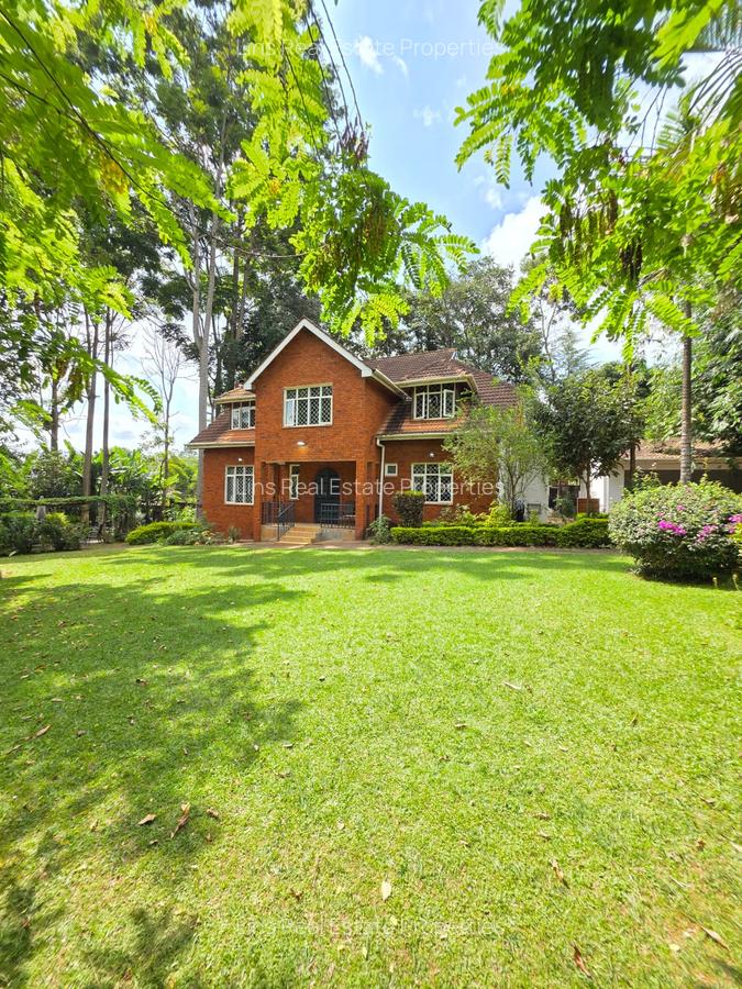 5 Bed Townhouse with En Suite in Rosslyn - 2