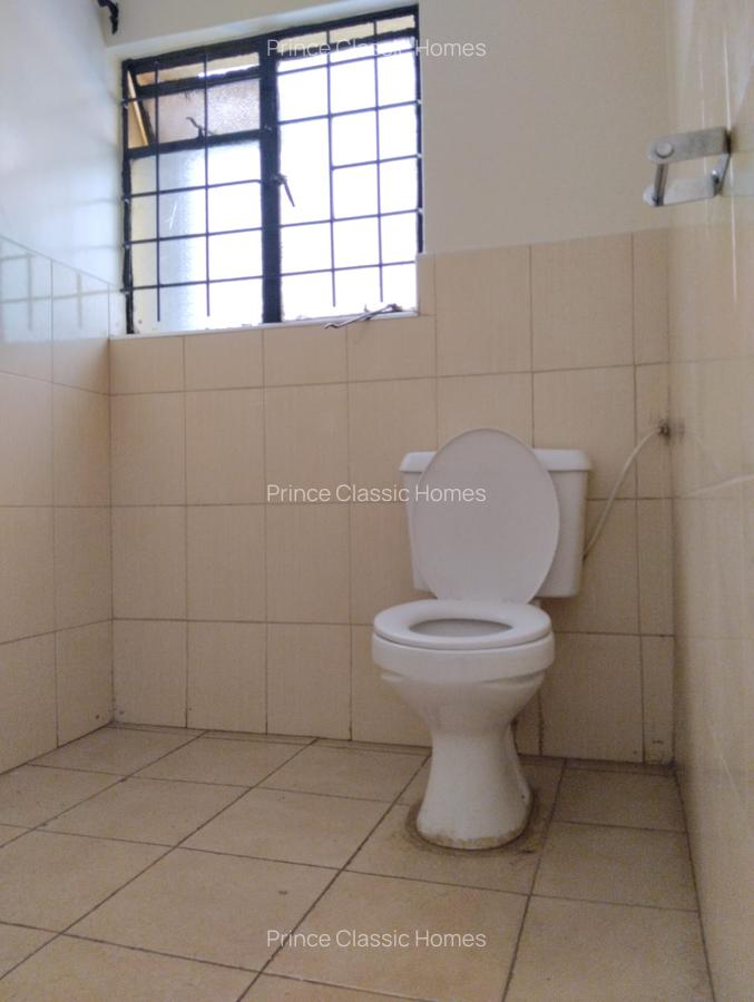 Commercial Property with Service Charge Included in Kilimani - 11