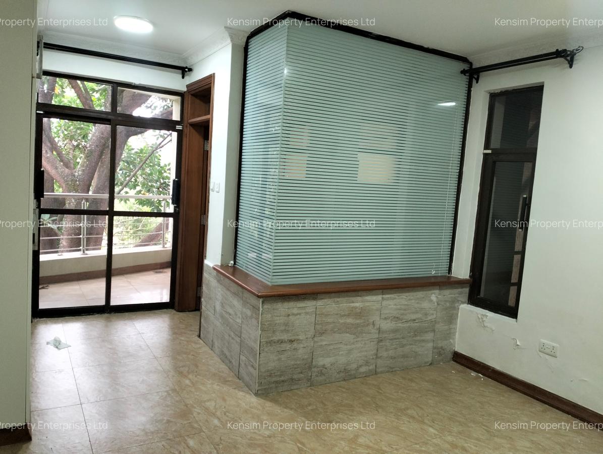 4 Bed Townhouse with En Suite in Lavington - 11