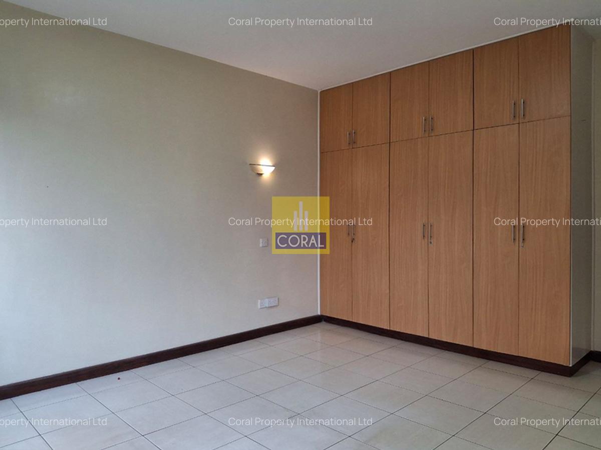 4 Bed Apartment in Westlands Area - 14