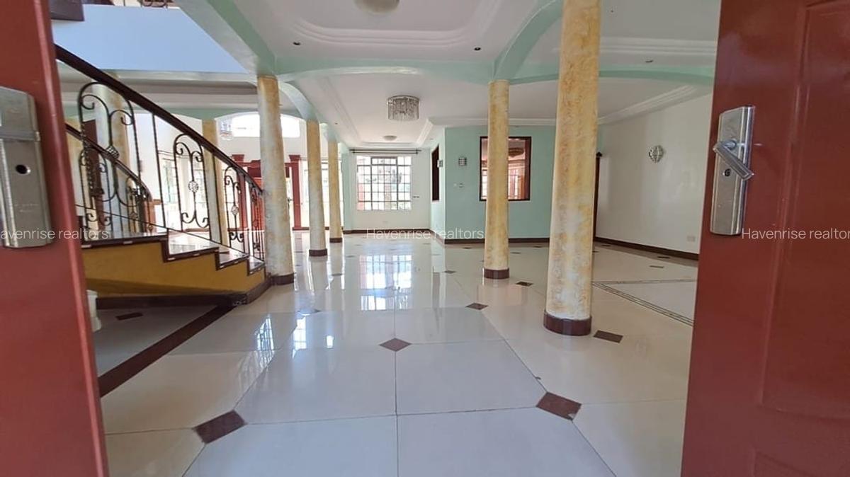 5 Bed House at Nyari - 16
