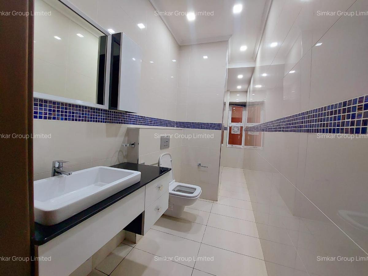 2 Bed Townhouse with En Suite at Peponi Rd - 15